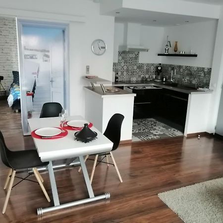 La Maison De 6Fran Appartement 1 Calme Et Spacieux Ambiance Familiale Valros Ngoại thất bức ảnh