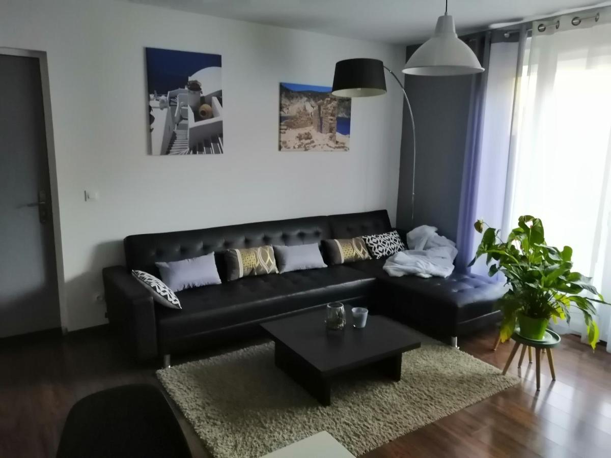 La Maison De 6Fran Appartement 1 Calme Et Spacieux Ambiance Familiale Valros Ngoại thất bức ảnh